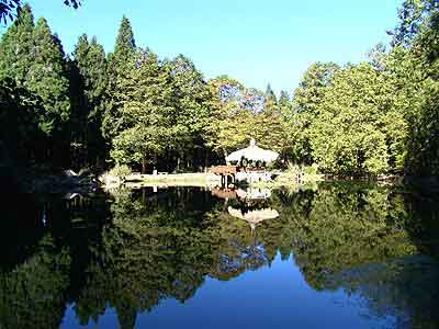 嘉义县阿里山姐妹潭 嘉义县阿里山姐妹潭